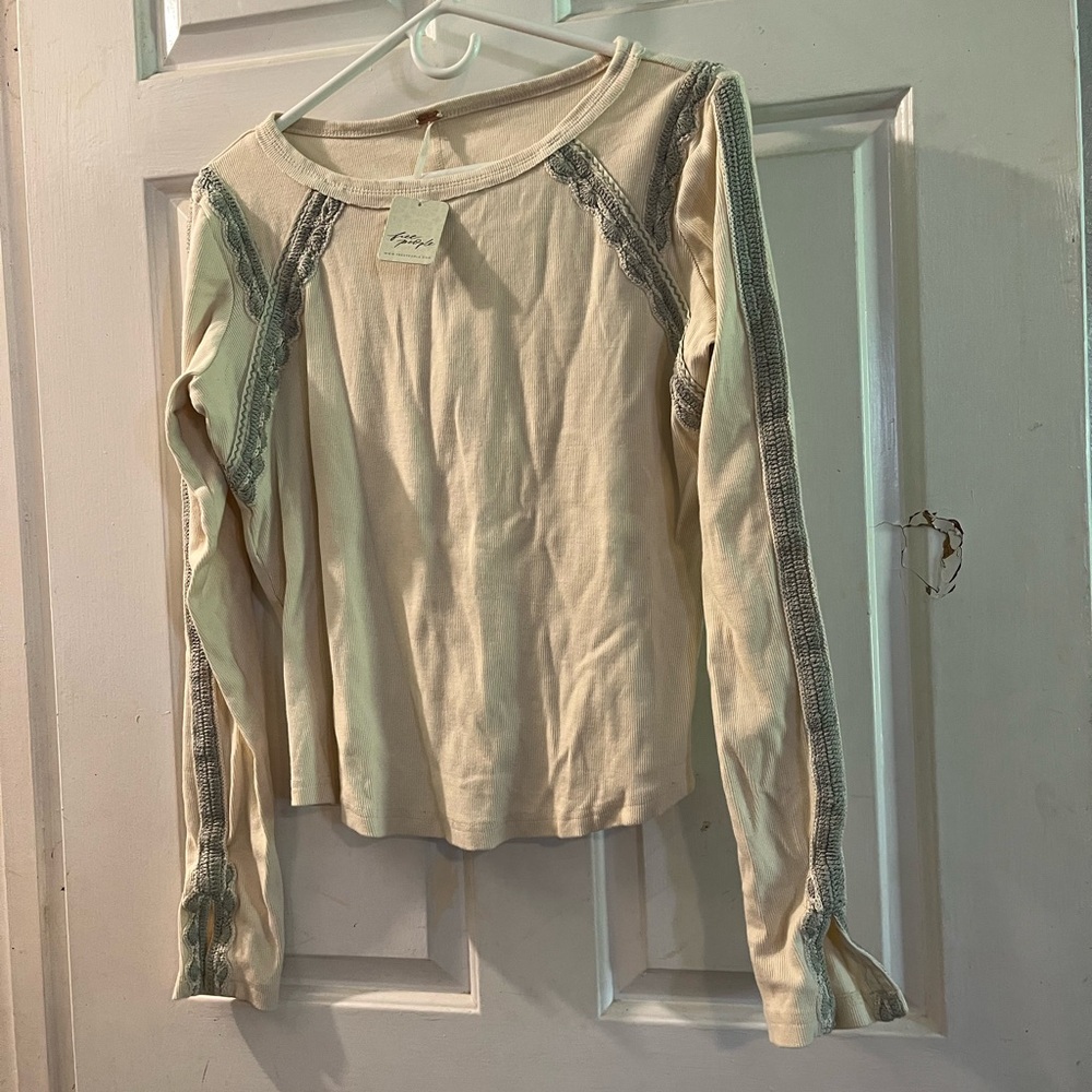Free People Cream and Gray Women's Top - Picture 1 of 4